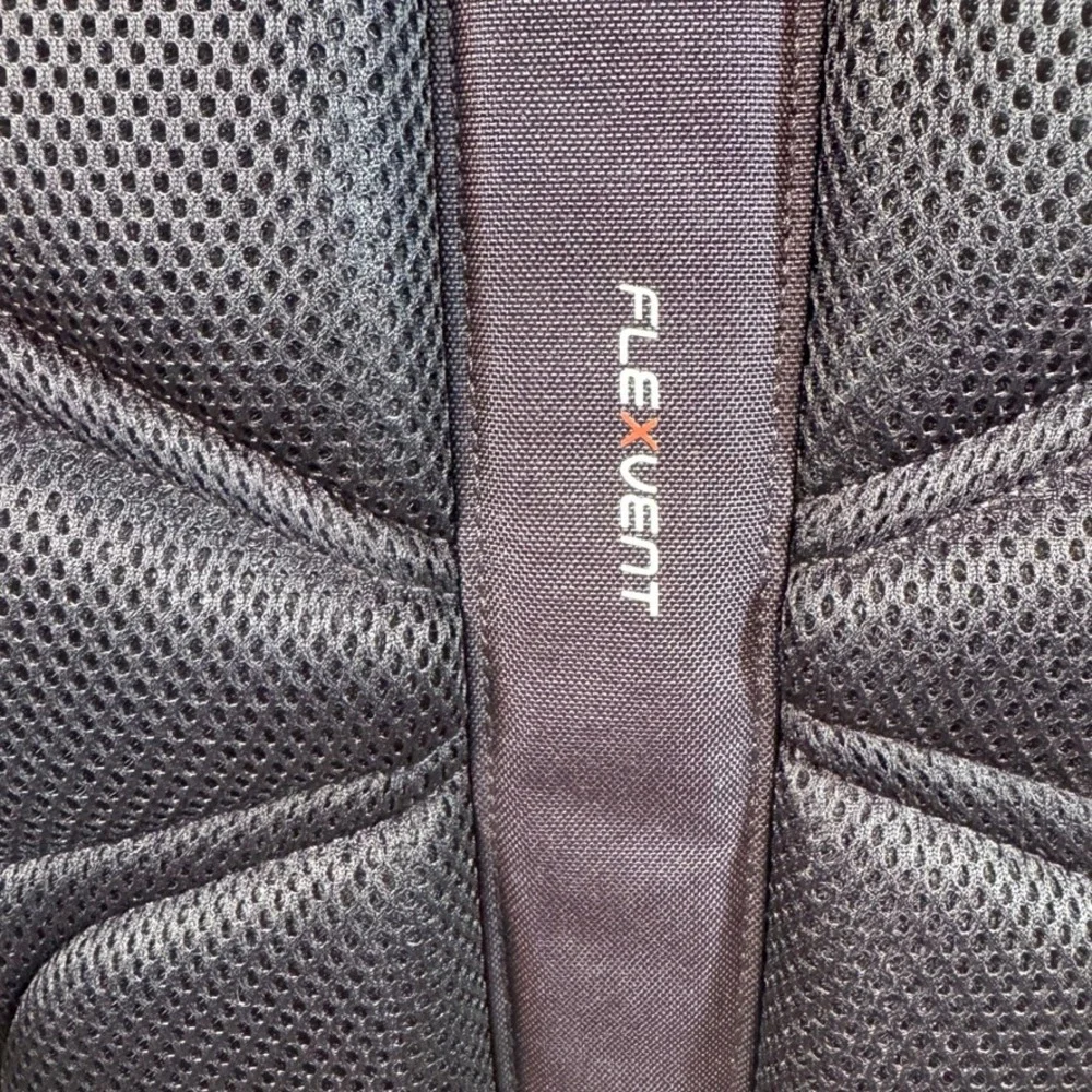 NWT The North Face Vault Backpack Purple Blue Cosmopolitan Las Vegas Daypack NEW